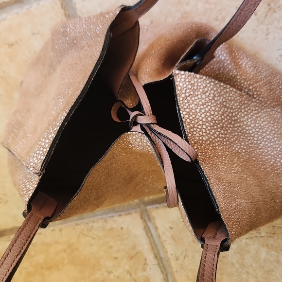 Gianni Chiarini Reversible shoulder bag, mauve / white - Picture 10 of 16